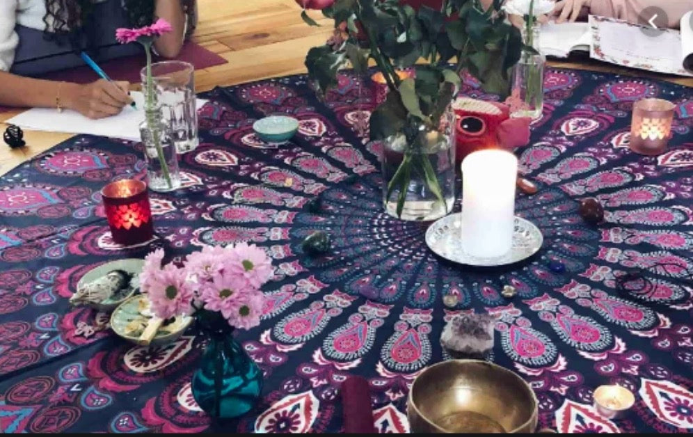 YOGA, MANTREN & INTUITIVE MALEREI - "free your soul" - eine unfassbar schöne Reise zu deinem höchsten Selbst | BERLIN