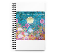 Notebook "start each day with gratitude"