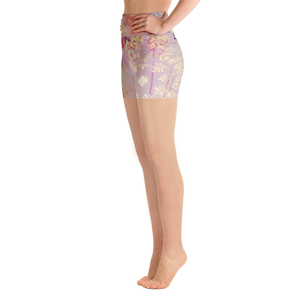 Yoga Shorts "lean towards joy"