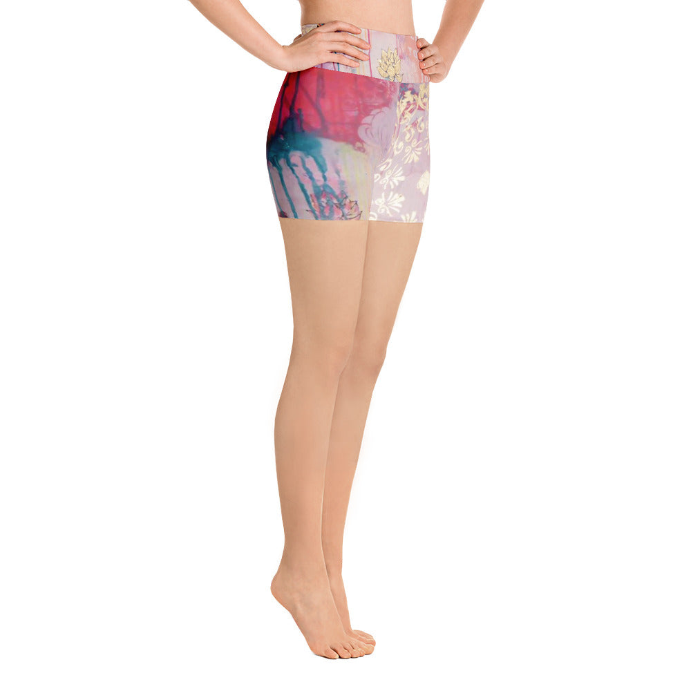 Yoga Shorts "lean towards joy"