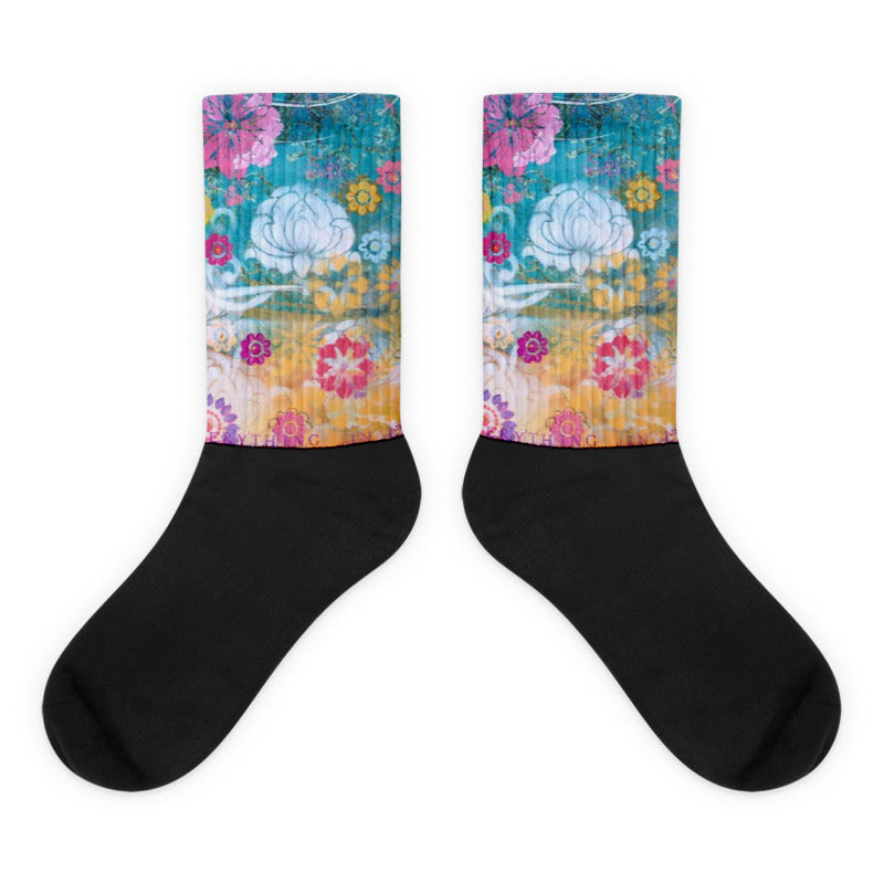 yoga socks "do everything in love"